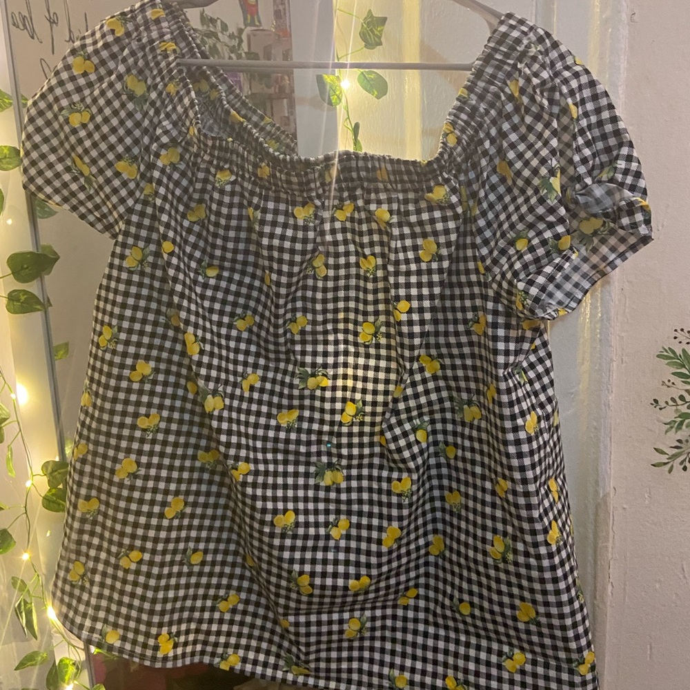 Chloe + Rene XL Lemon & Gingham Blouse.